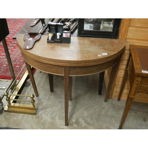 432 - GEORGIAN MAHOGANY TURNOVER LEAF TEA TABLE