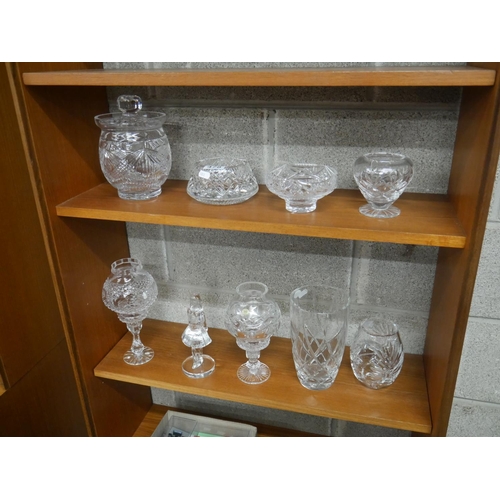 478 - LOT OF TYRONE CRYSTAL OVER 2 SHELVES