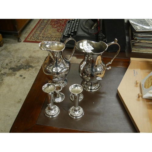 519 - LOT OF SILVER PLATE