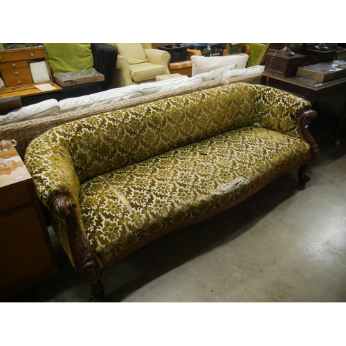 536 - VICTORIAN COUCH