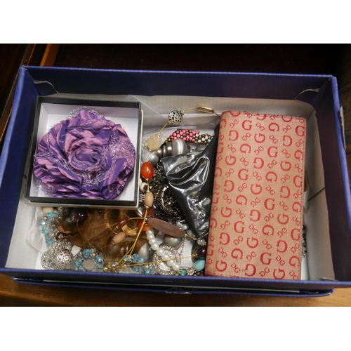 553 - BOX OF COSTUME JEWELLERY