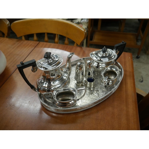 641 - TRAY OF SILVER PLATE