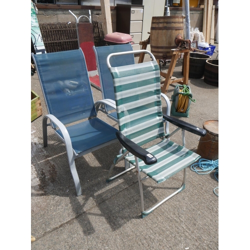 159 - 3 GARDEN CHAIRS