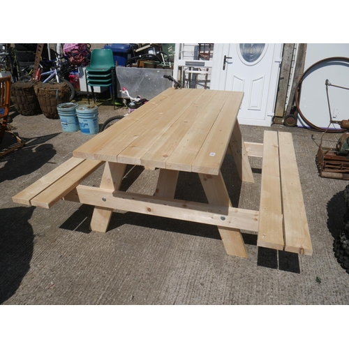 24 - NEW PICNIC TABLE