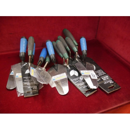 327 - LOT OF TROWELS