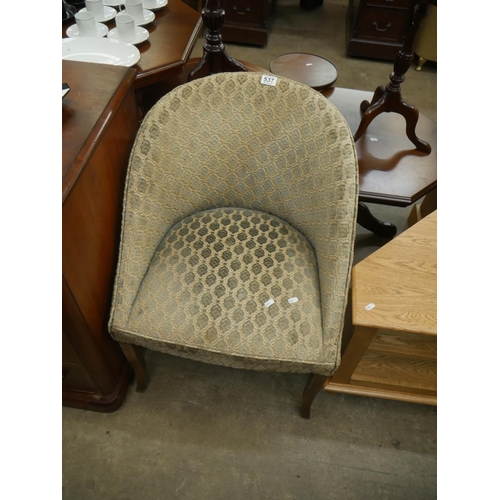 537 - TUB CHAIR