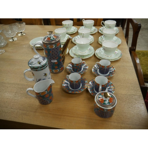 606 - SMALL COFFEE SET