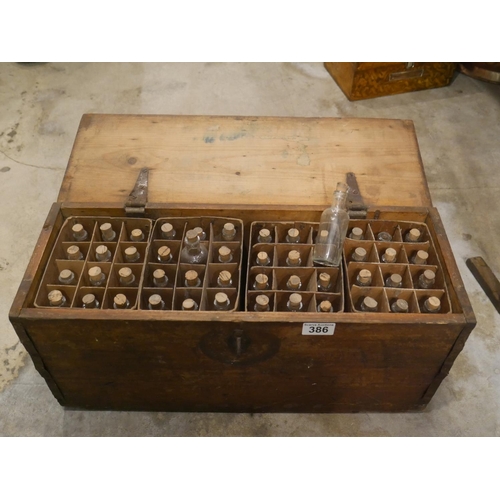 386 - CRATE OF SPECIMEN BOTTLES