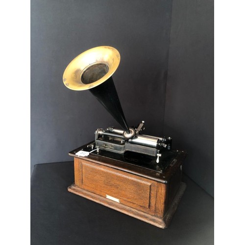 366 - EDISON PHONOGRAPH (WORKING)