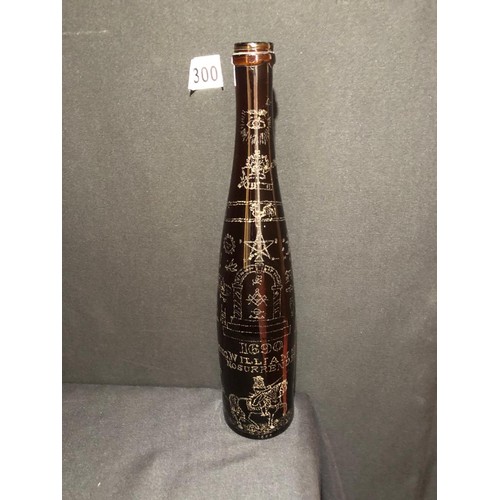 300 - NAIVELY ENGRAVED BOTTLE CELEBRATING KING WILLIAM III WITH MASONIC & ORANGE ORDER SYMBOLS DATED 1873