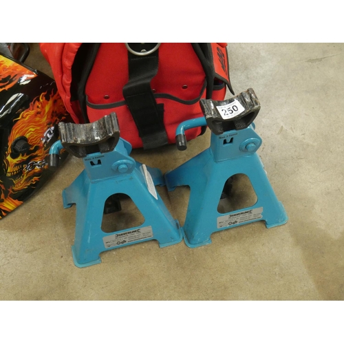 250 - 2 AXLE STANDS