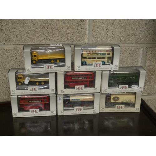 513 - 8 MODEL VEHICLES