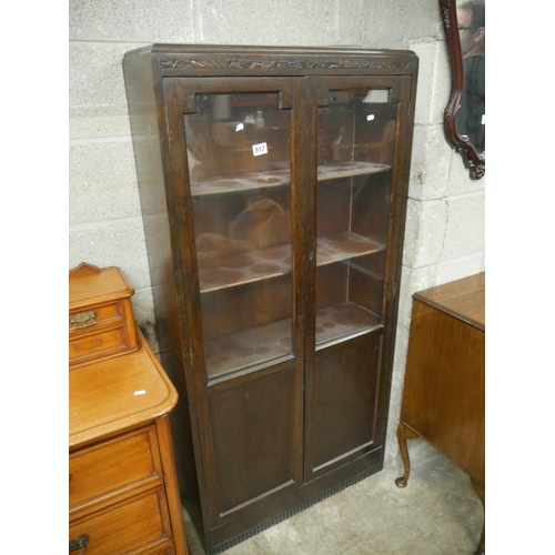 517 - OAK 2 DOOR BOOKCASE