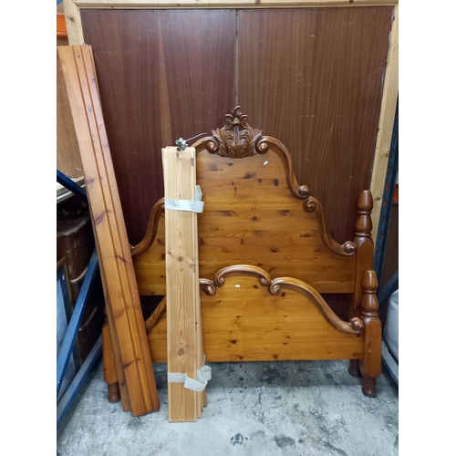 551 - PINE DOUBLE BED