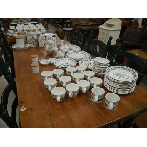 695 - TABLE LOT OF PORTMEIRION