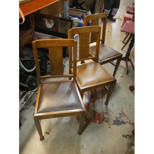 699 - 6 DINING CHAIRS