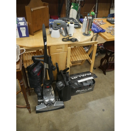 718 - KIRBY VACUUM CLEANER & ATTACHMENTS