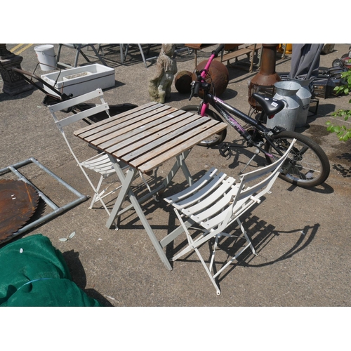 119 - FOLDING GARDEN TABLE & 2 CHAIRS