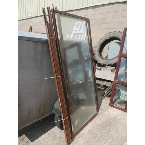 24 - 2 SLIDING DOORS & FRAME