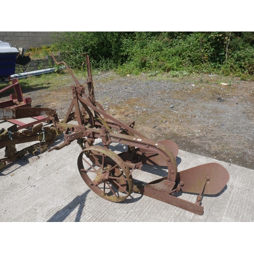 6 - 2 FURROW PLOUGH