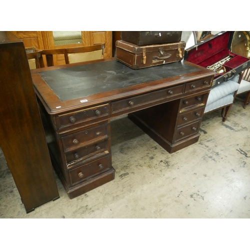 680 - LEATHER TOP TWIN PEDESTAL DESK