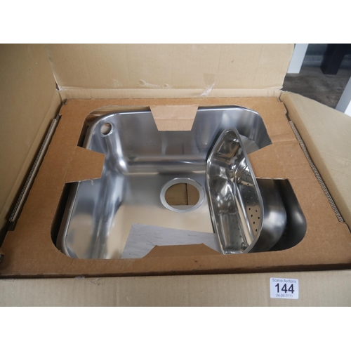 144 - NEW STAINLESS STEEL SINK IN BOX