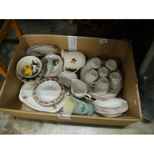 830 - BOX OF MIXED CERAMICS