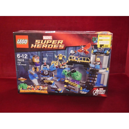 Lego set online 76018