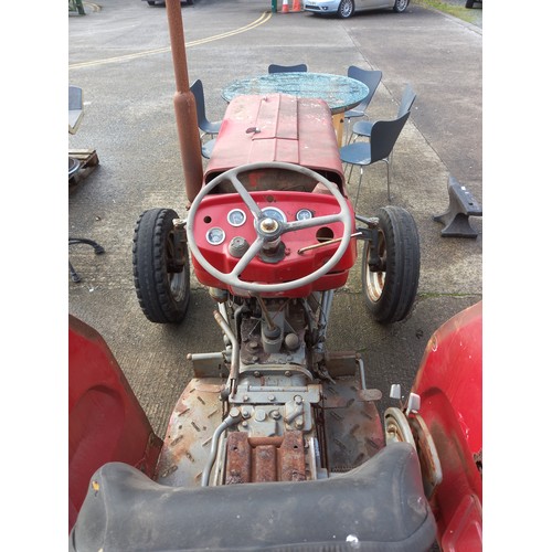 129 - MASSEY FERGUSON 135 - NOT STARTED IN 20 YEARS