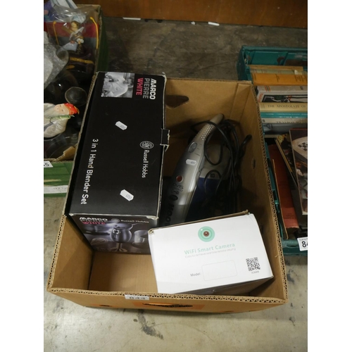 844 - BOX LOT