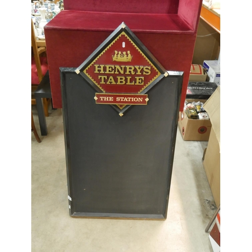 281 - HENRYS TABLE SIGN