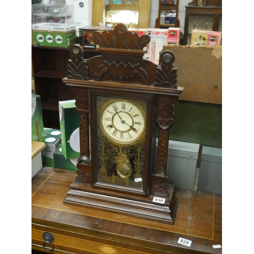 830 - GINGER BREAD CLOCK