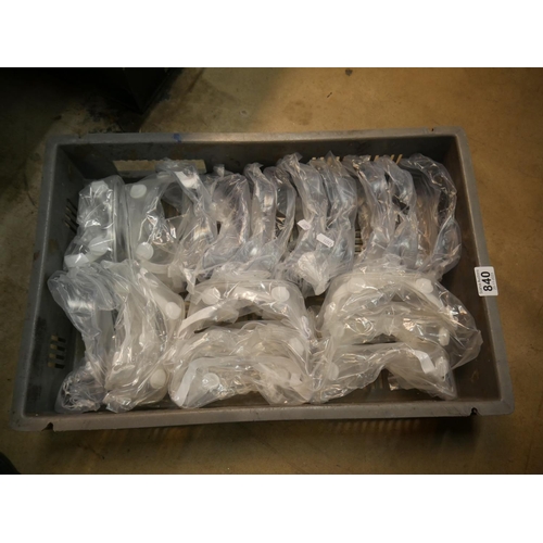 840 - BOX OF SAFETY GOGGLES