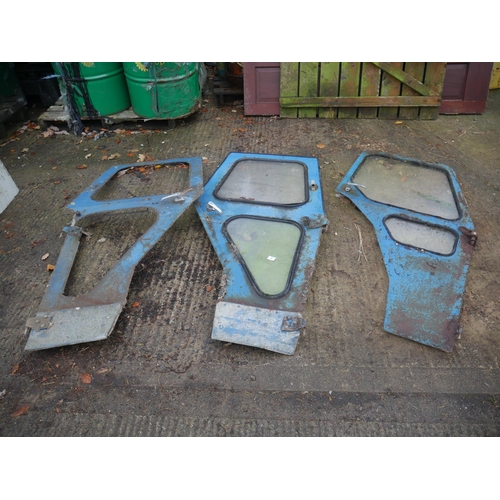 2 - 3 FORD TRACTOR DOORS