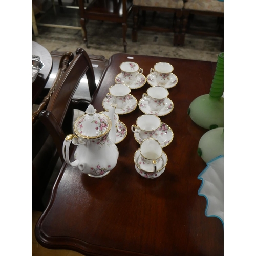 660 - ROYAL ALBERT COTTAGE GARDEN COFFEE SET