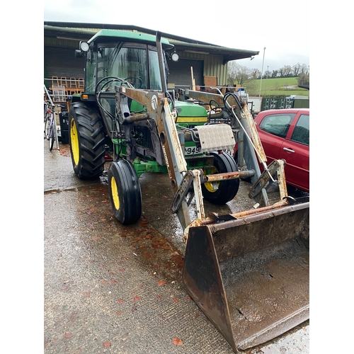 16B - JOHN DEERE 2650 WITH FRONT LOADER AND BUCKET.