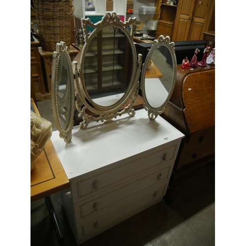 647 - CHEST OF DRAWERS & MIRROR