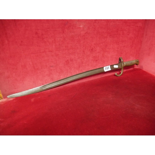 282 - WWI BAYONET