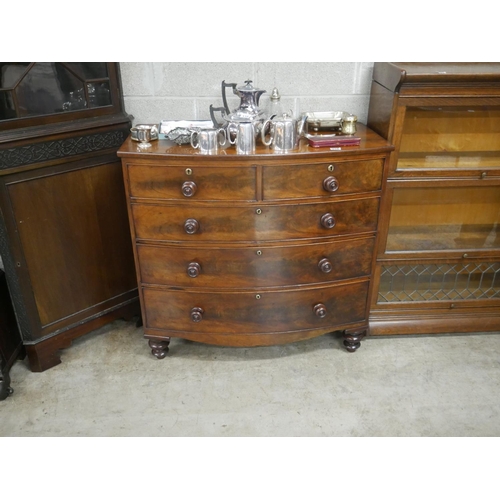 338 - VICTORIAN BOW FRONTED 2 OVER 3 CHEST