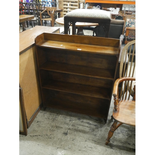 385 - OAK OPEN BOOKCASE