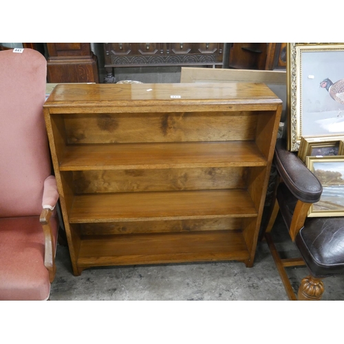 443 - HONEY OAK OPEN BOOKCASE