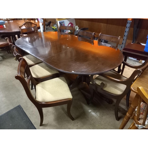 509 - MAHOGANY TABLE & 8 CHAIRS