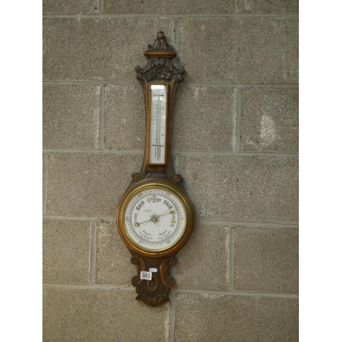 303 - VICTORIAN OAK BANJO BAROMETER