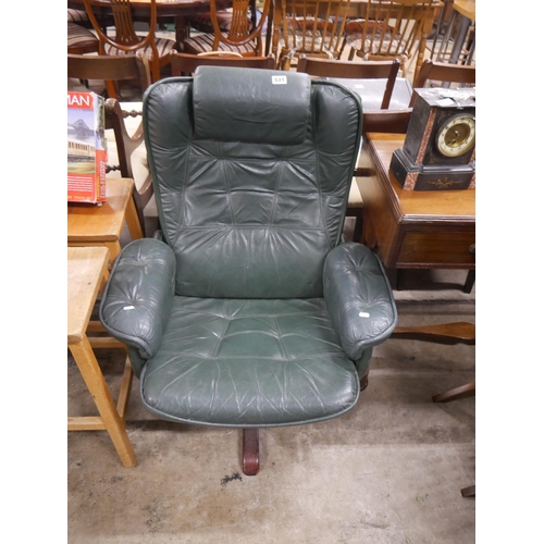 531 - LEATHER RECLINER CHAIR