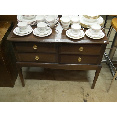 577 - CHEST OF DRAWERS