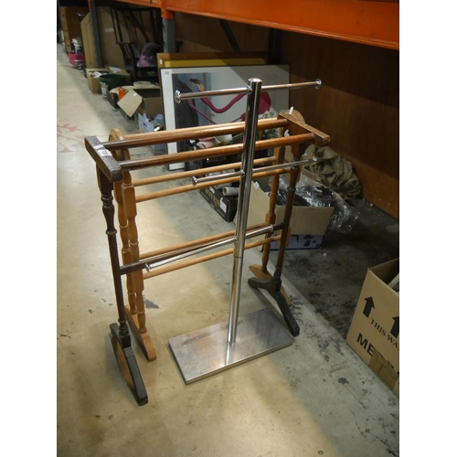 720 - 3 TOWEL RAILS