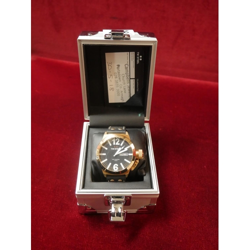 257 - D.W. STEEL GENTS WATCH