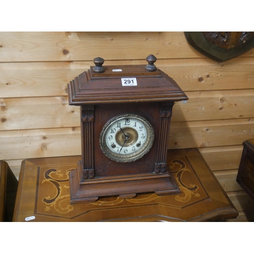 291 - ANTIQUE MANTEL CLOCK