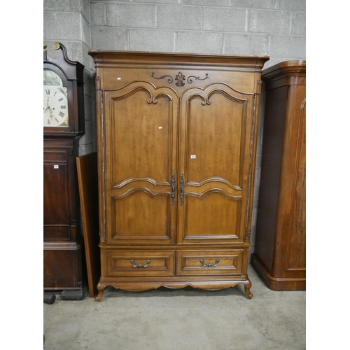 341 - CHERRY WOOD 2 DOOR & 2 DRAWER WARDROBE