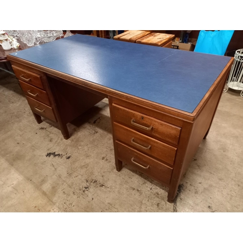 483 - LEATHER TOP OFFICE DESK